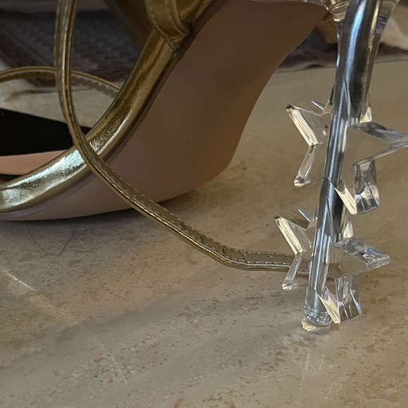 Gold star high heels - Picture 2 of 5
